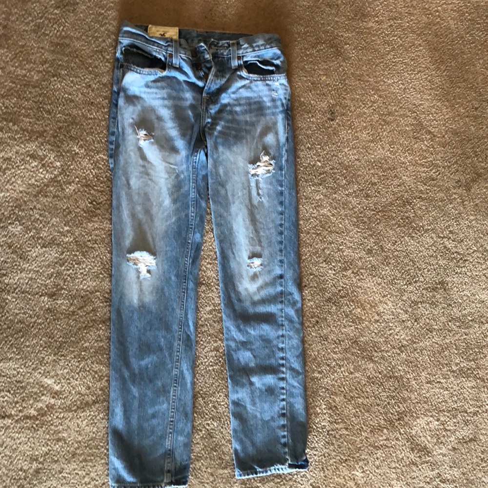 Young men’s Hollister jeans